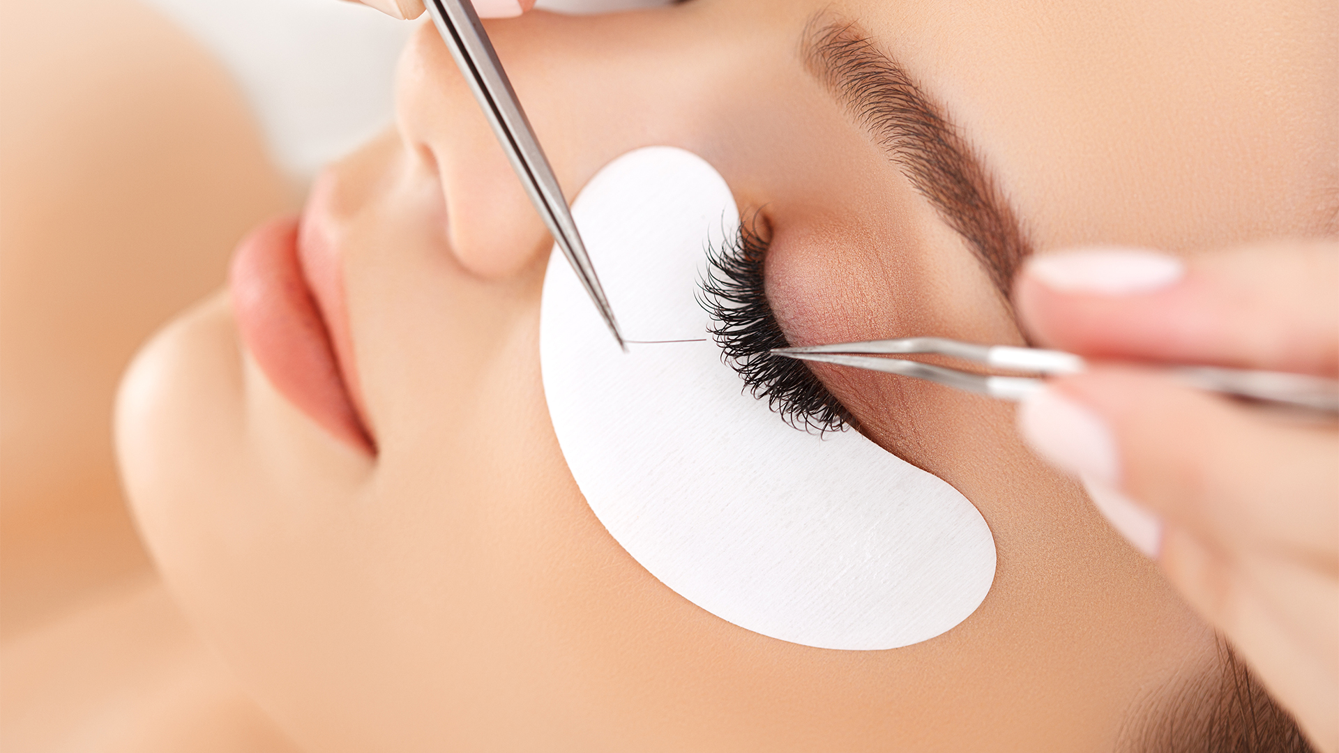Jasthetics Clovis CA Esthetician Lash Full Set 1